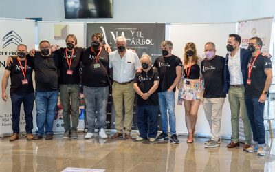 Alejandra López, Nacho Guerreros y Pepe Carabias arropan la presentación del rodaje de Ana y el árbol en Cádiz