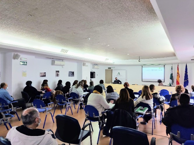 Profesionales de la Fundación Márgenes y Vínculos imparten la Formación a profesionales del Sistema de Atención a la Infancia de Andalucía