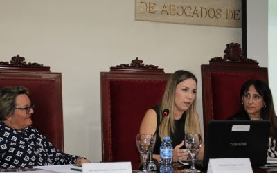 Conferencia de Sonia Domínguez en el Colegio Provincial de Abogados de Almería