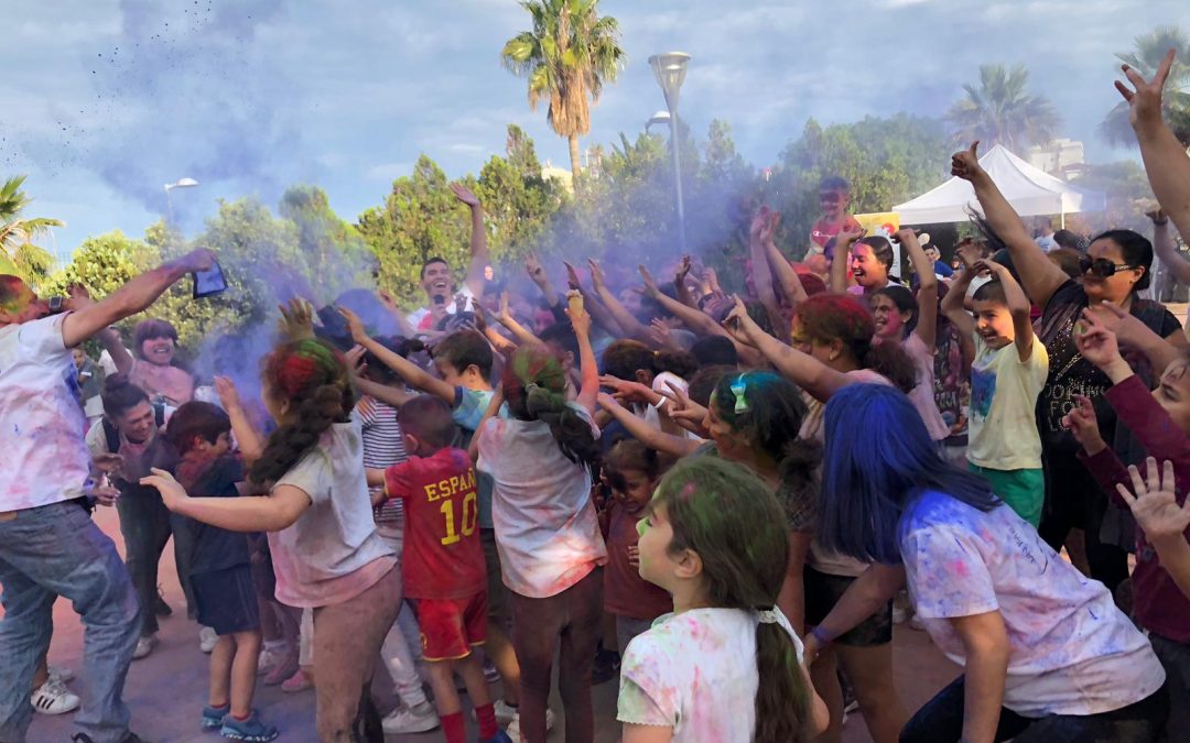 Cientos de niñas y niños se suman a la fiesta de la diversidad cultural que organiza Márgenes y Vínculos en El Saladillo