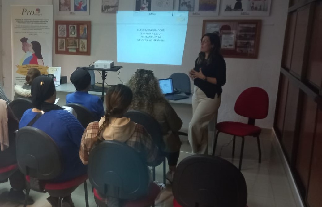 Márgenes y Vínculos organiza actividades de apoyo social y laboral para mujeres migrantes víctimas de violencia de genero