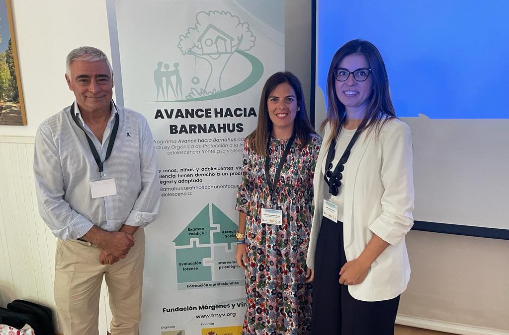 Casi mil asistentes en la jornada de innovación terapéutica de menores víctimas de trauma organizada por Márgenes y Vínculos desde Málaga