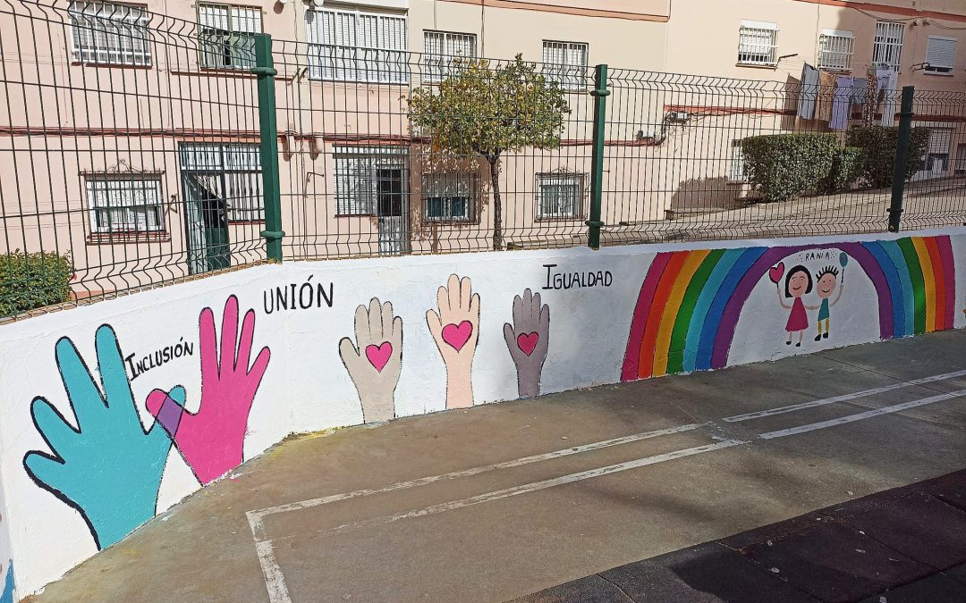 El parque infantil “Miguelín” habla de diversidad con el nuevo mural realizado por Un Barrio de Tod@s