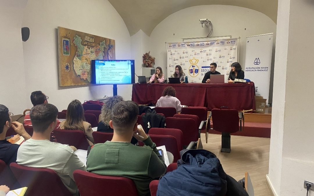 La Fundación Márgenes y Vínculos, imparte una formación sobre el Modelo Barnahus a la Asociación de Jóvenes Abogados de Badajoz