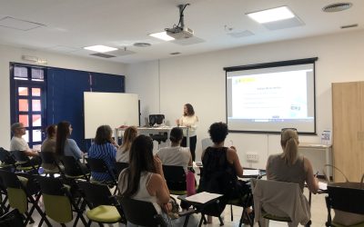 Márgenes y Vínculos forma en el modelo Barnahus a personal del servicio de psicología de la atención primaria de Gran Canaria