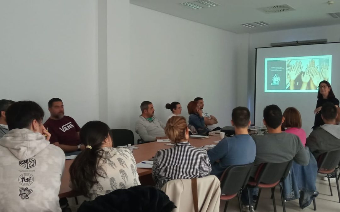 Márgenes y Vínculos organiza un curso formativo para el personal técnico y educativo de su CTT de Benalup