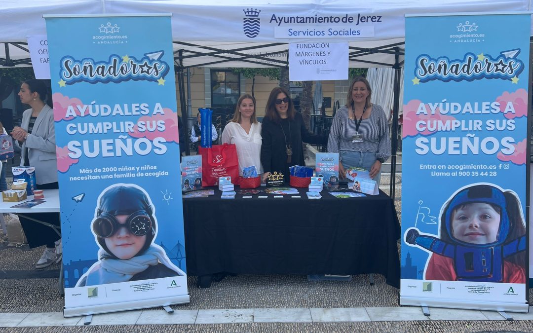 La Fundación Márgenes y Vínculos impulsa el acogimiento familiar en la Feria de la Salud de Jerez 2025